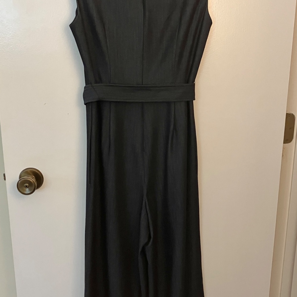 CALVIN KLEIN Black Chambray Sleeveless Surplice Neckline Wide Leg Jumpsuit Sz 2 - Picture 4 of 7